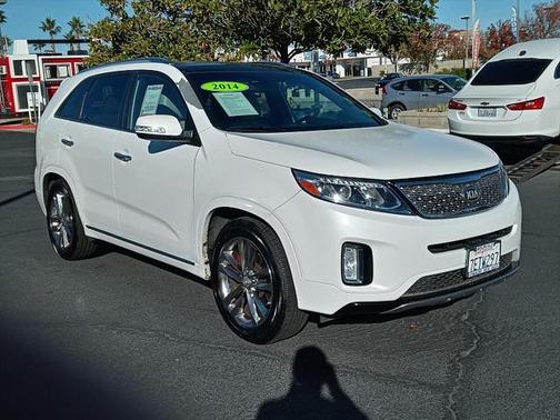 Snow White Pearl 2014 Kia Sorento SX