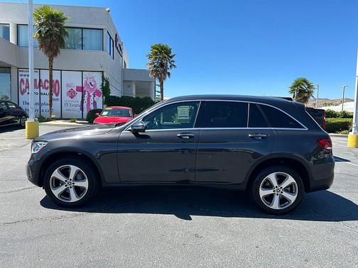 Gray 2022 Mercedes-Benz GLC 300 Base