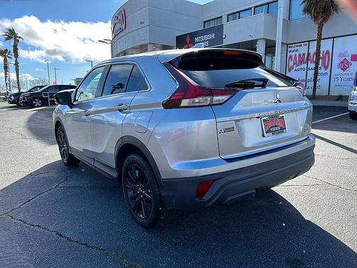 2023 Mitsubishi Eclipse Cross LE