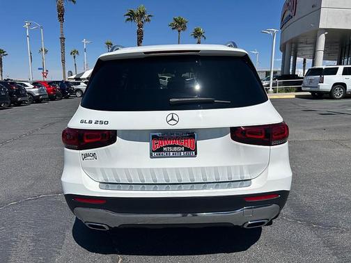 White 2023 Mercedes-Benz GLB 250 Base