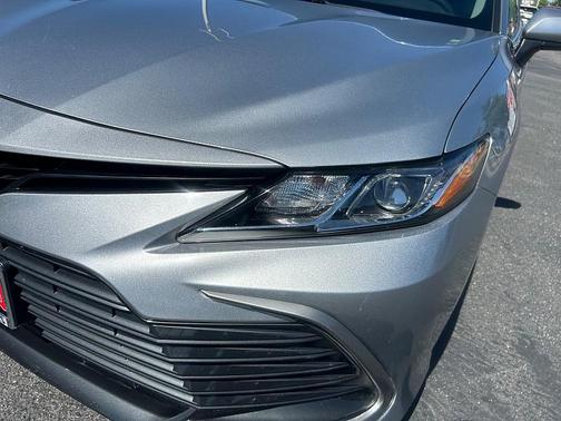 Celestial Silver Metallic 2023 Toyota Camry LE