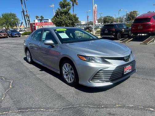 Celestial Silver Metallic 2023 Toyota Camry LE