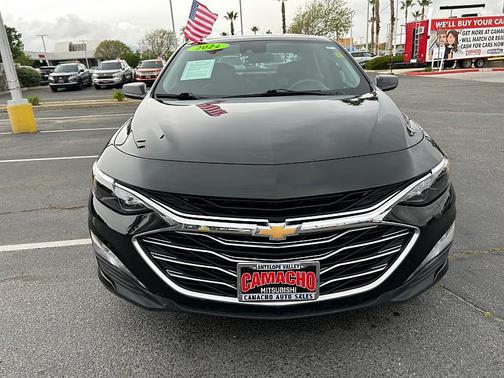Mosaic Black Metallic 2024 Chevrolet Malibu FWD 1LT