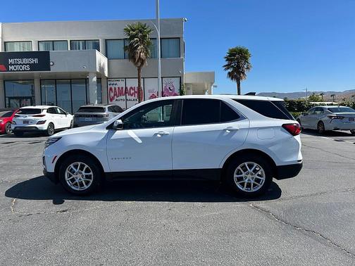 Summit White 2024 Chevrolet Equinox 1LT
