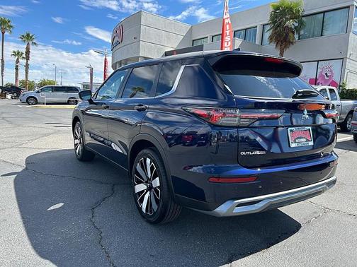 2025 Mitsubishi Outlander SE 2.5 2WD