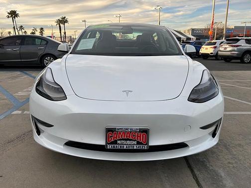 2022 Tesla Model 3 Standard Range