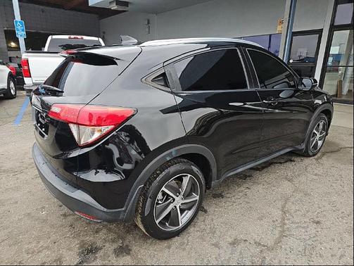 2022 Honda HR-V EX-L