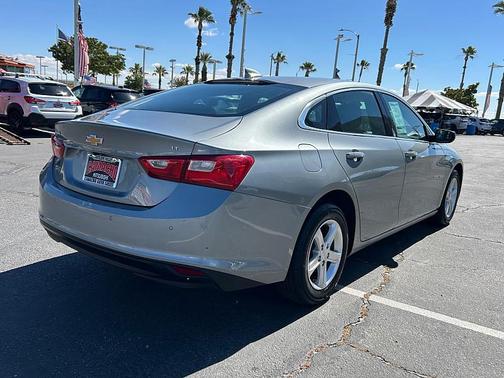 Sterling Gray Metallic 2024 Chevrolet Malibu FWD 1LT