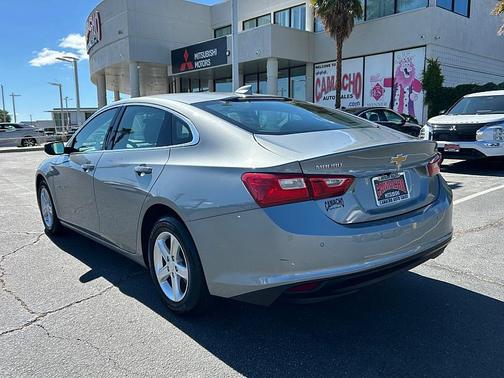 Sterling Gray Metallic 2024 Chevrolet Malibu FWD 1LT