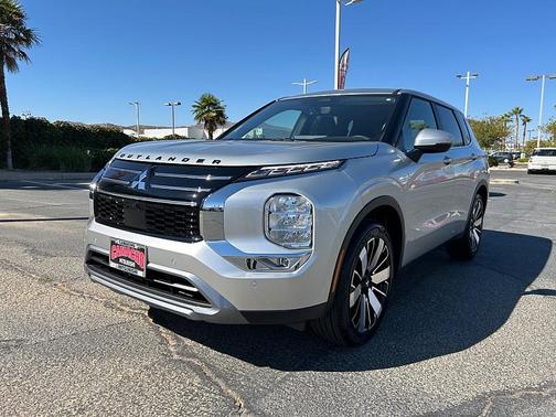 2025 Mitsubishi Outlander SE 2.5 2WD