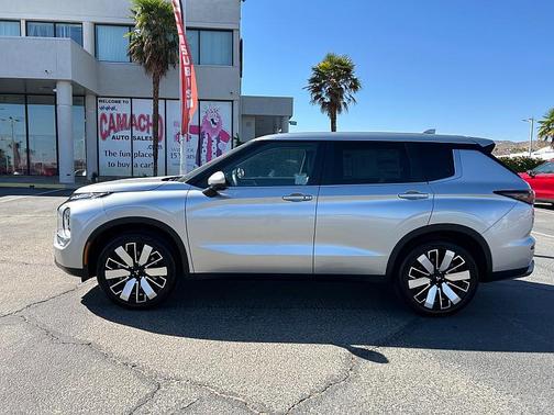 2025 Mitsubishi Outlander SE 2.5 2WD