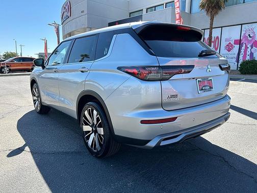 2025 Mitsubishi Outlander SE 2.5 2WD