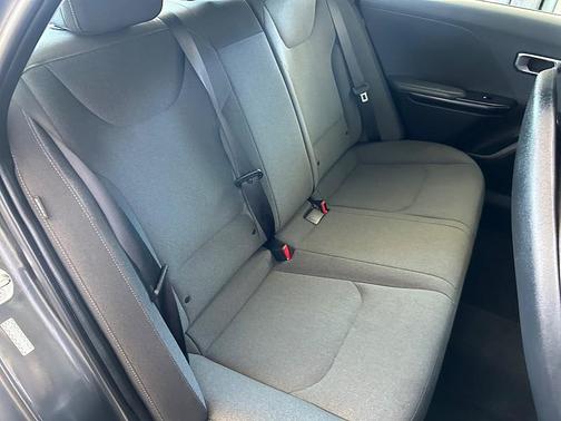 Interstellar Gray 2025 Kia K4 LXS