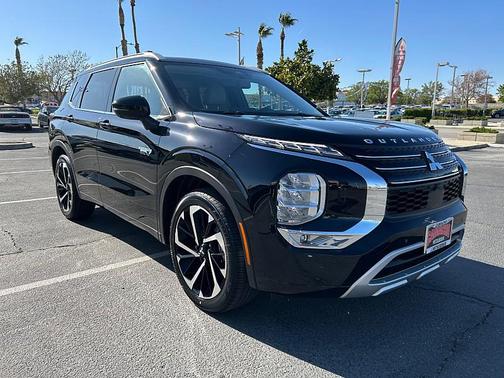 2025 Mitsubishi Outlander PHEV SEL