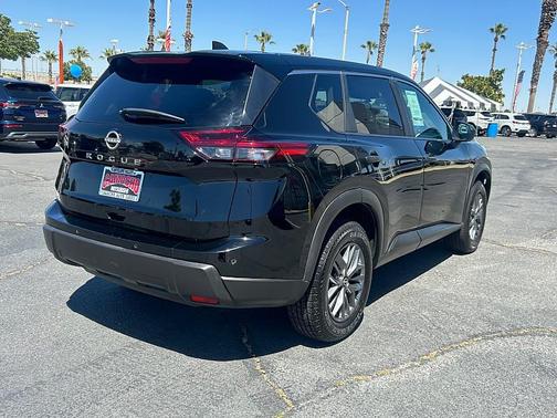 Super Black 2024 Nissan Rogue S