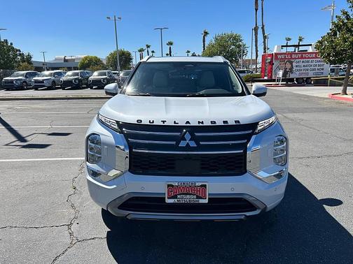 White Diamond 2026 Mitsubishi Outlander PHEV SEL