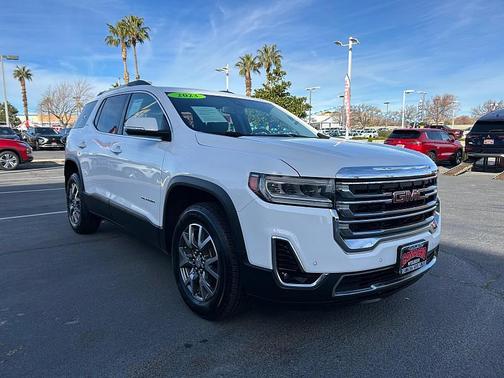 2023 GMC Acadia FWD SLT