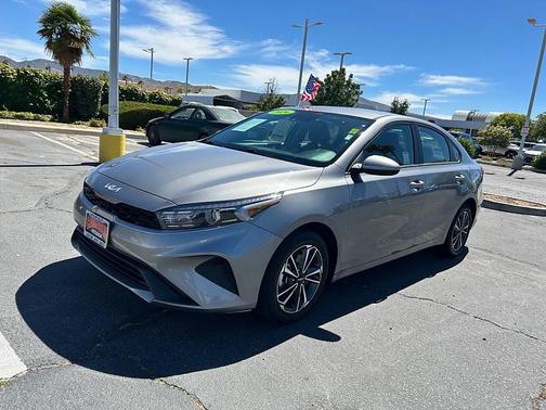Steel Gray 2024 Kia Forte LXS