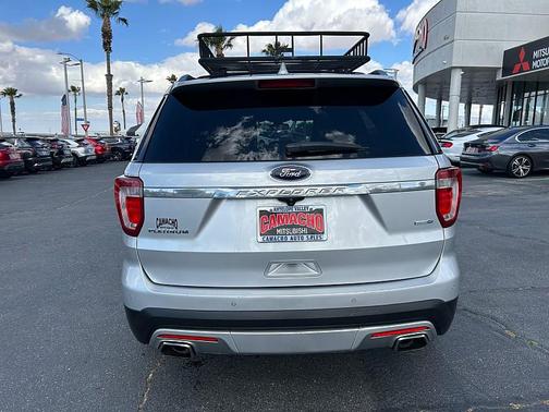 Ruby Red Metallic Tinted Clearcoat 2017 Ford Explorer Platinum