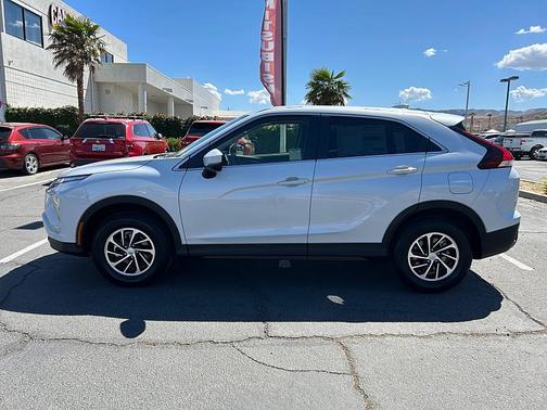 2025 Mitsubishi Eclipse Cross ES