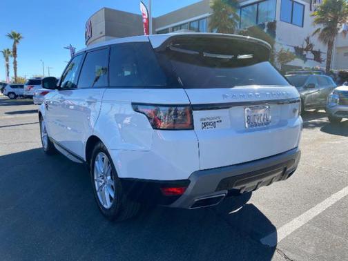 2021 Land Rover Range Rover Sport SE