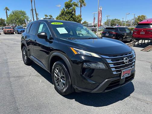 Super Black 2024 Nissan Rogue S