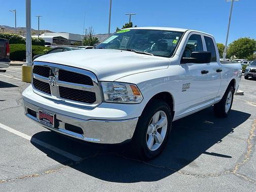 Bright White Clearcoat 2024 RAM 1500 Classic SLT