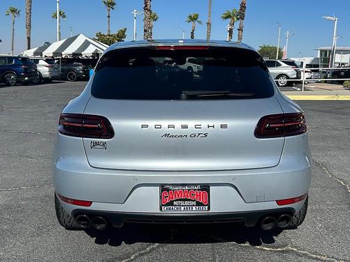 Rhodium Silver Metallic 2018 Porsche Macan Macan GTS