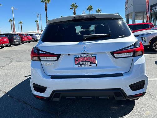 White Diamond 2025 Mitsubishi Outlander Sport 2.0 ES