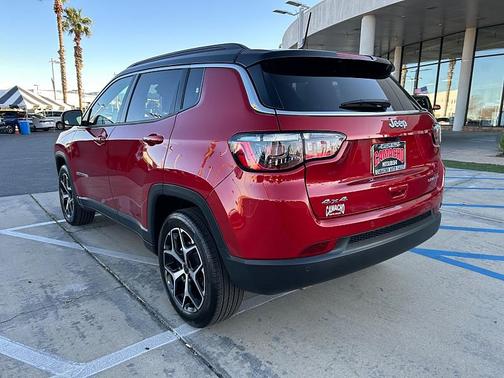 Red Hot Pearlcoat 2025 Jeep Compass Limited