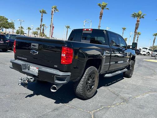 Black 2019 Chevrolet Silverado 2500 LTZ