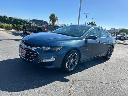 Lakeshore Blue Metallic 2024 Chevrolet Malibu FWD 1LT