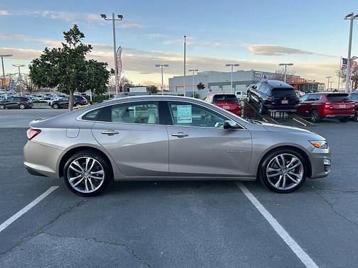 2024 Chevrolet Malibu FWD 2LT