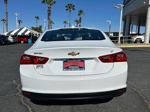 Summit White 2023 Chevrolet Malibu FWD 1LT