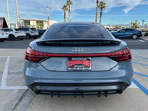 Kemora Gray Metallic 2022 Audi e-tron GT Premium Plus