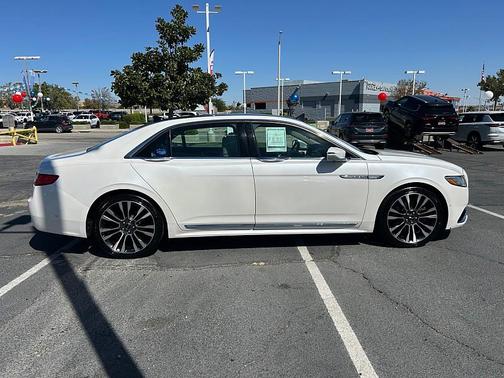 2018 Lincoln Continental Reserve