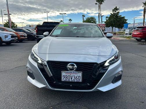 2021 Nissan Altima 2.5 SV