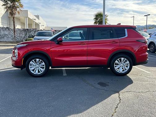 2026 Mitsubishi Outlander ES 1.5T 2WD