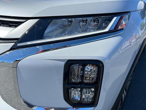 2025 Mitsubishi Outlander SE 2.5 2WD