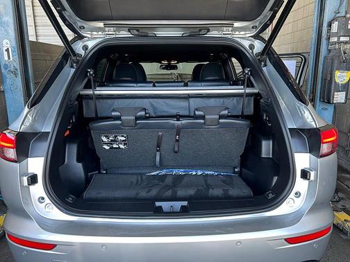 Alloy Silver Metallic/Black Roof 2025 Mitsubishi Outlander PHEV SEL