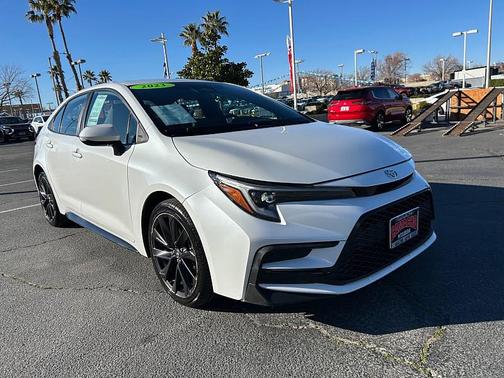 2023 Toyota Corolla SE