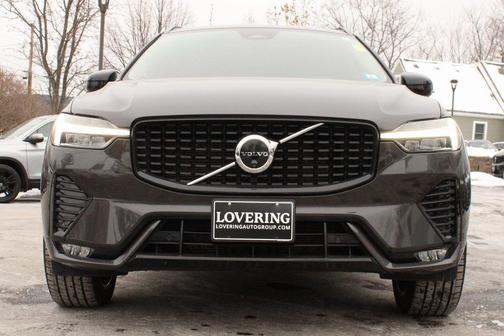 2025 Volvo XC60 B5 Plus