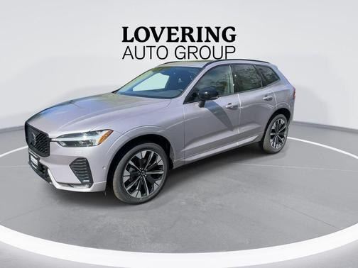 Aurora Silver 2026 Volvo XC60 B5 Plus