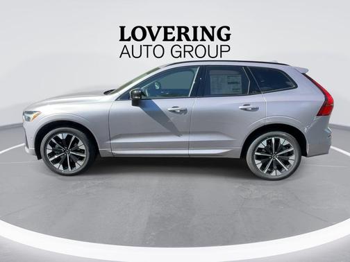 Aurora Silver 2026 Volvo XC60 B5 Plus
