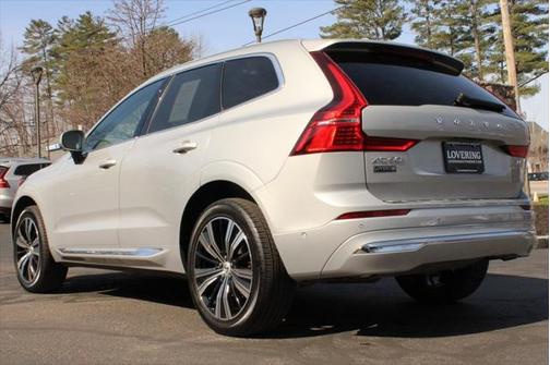 2023 Volvo XC60 B5 Plus Bright Theme