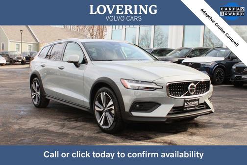 2025 Volvo V60 Cross Country Plus, B5 AWD Gas (mild hybrid)