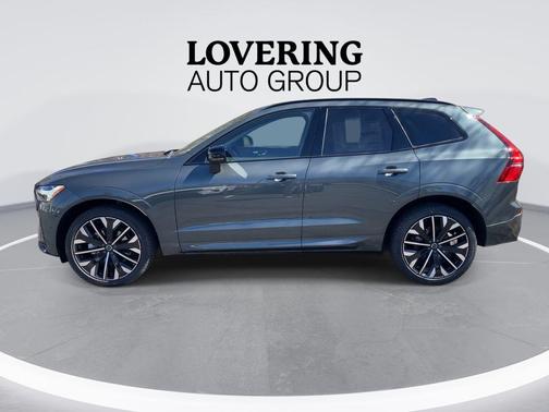 Forest Lake 2026 Volvo XC60 B5 Ultra