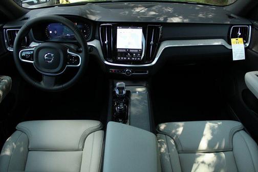 Denim Blue Metallic 2026 Volvo V60 Cross Country B5 Ultra