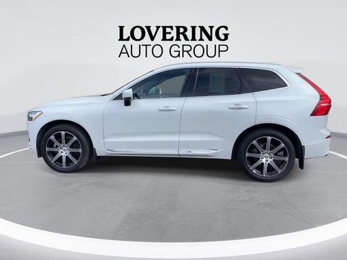 Crystal White Metallic 2021 Volvo XC60 T5 Inscription