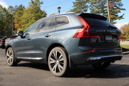2023 Volvo XC60 B5 Plus Bright Theme